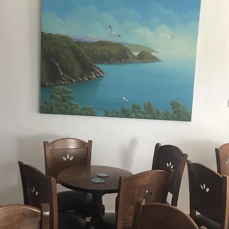 Ξενοδοχείο Thalassa 2*